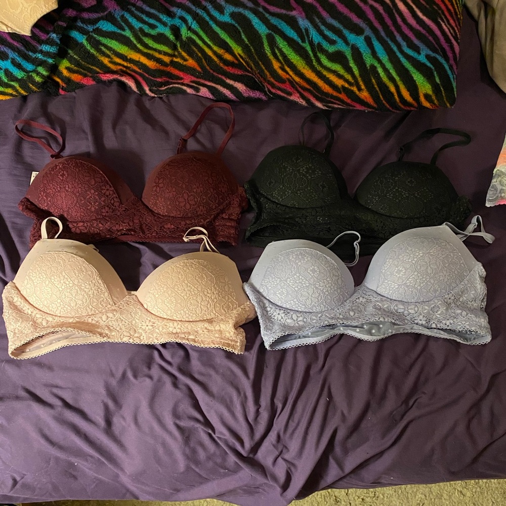 VS Pink Floral & Dot Lace Push-up Bralettes - Med